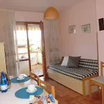 Cozy One Bedroom With Pool And Ac Appartement *